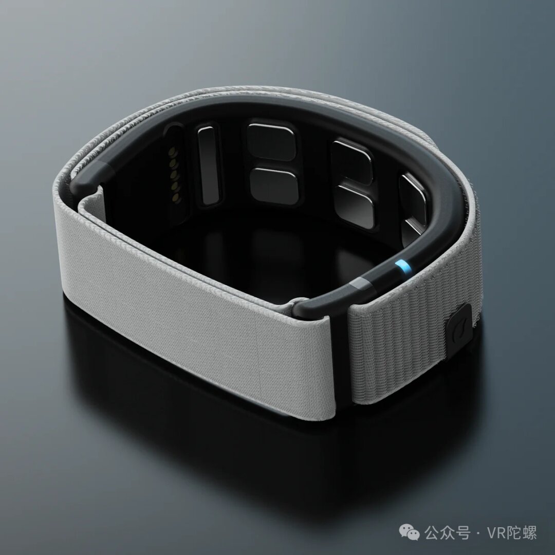 Wearable Devices unveiling Mudra Link with Bluetooth compatibility